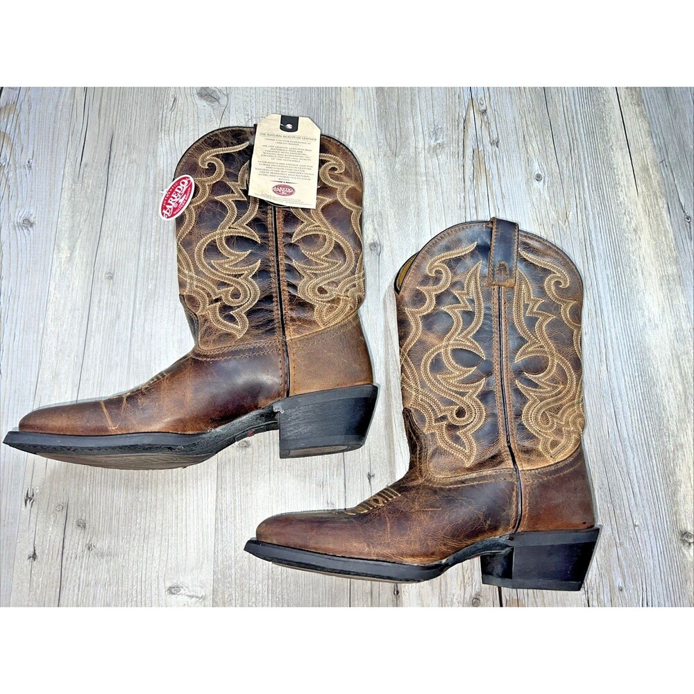 Laredo Maddie Cowboy Boots Women’s Size 7.5 M Tan Distressed R Toe 51112 NEW